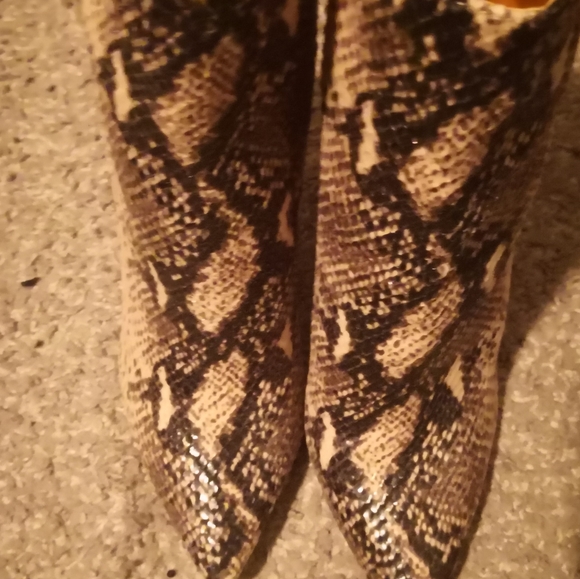 Jessica Simpson Python Booties - Picture 3 of 9